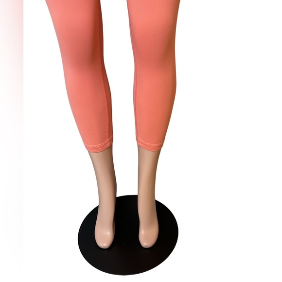Under Armour Coral High Waist Crop Leggings Womens Medium Fall Fitness Activewea - Picture 4 of 5